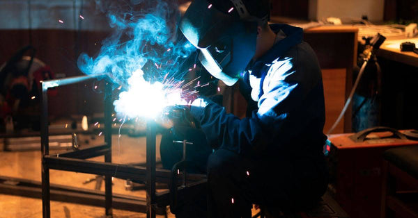 Un principiante nella saldatura è MIG o TIG?